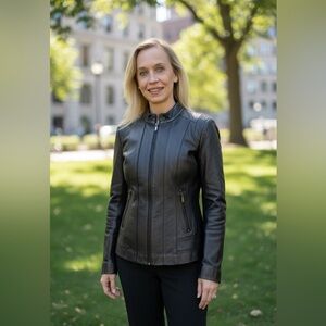 NWOT Wilson’s Genuine Leather Classic Black Jacket